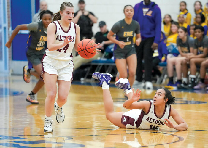 Lady Lions’ rout assures more favorable path